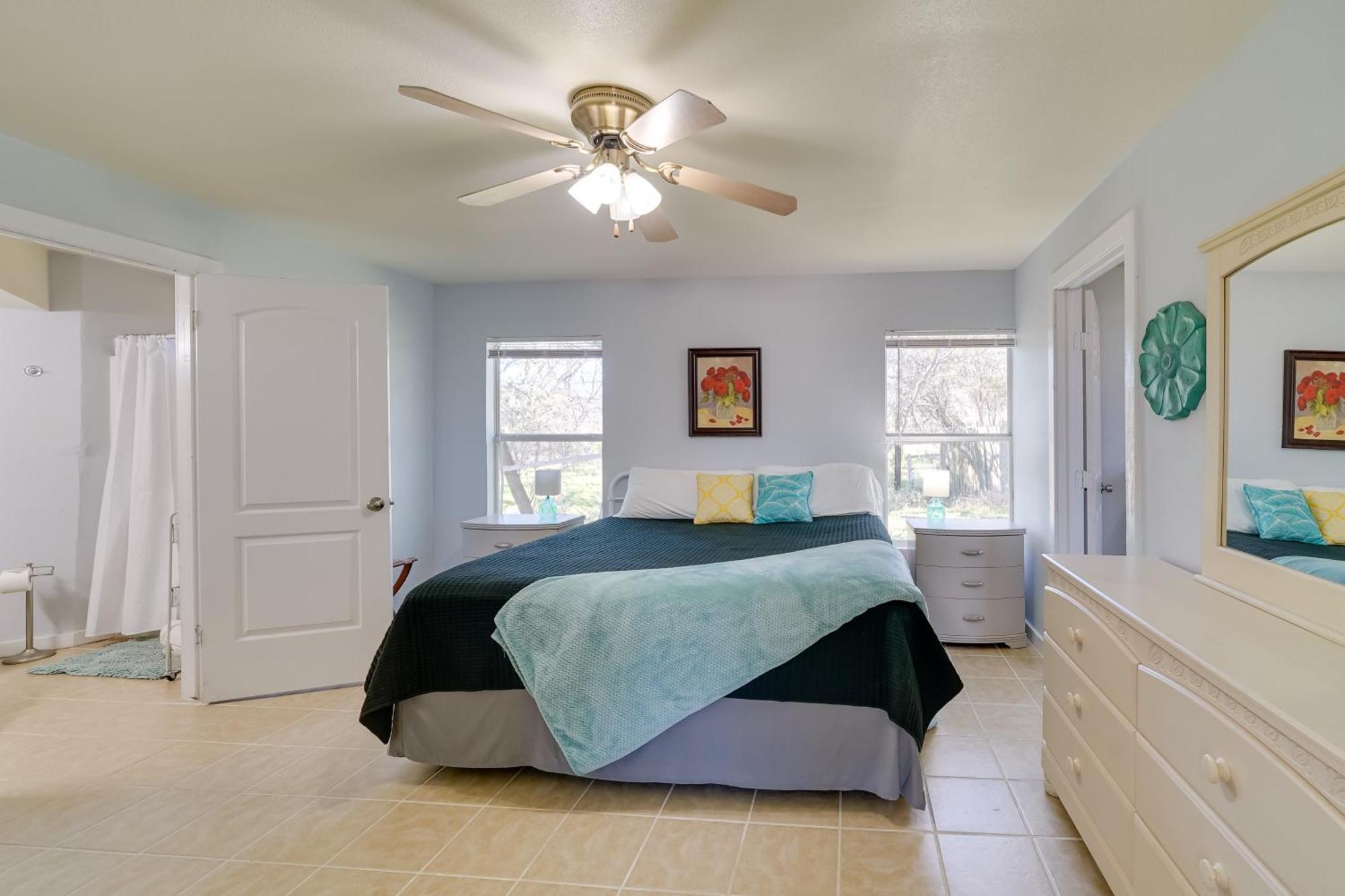 Cozy Bandera Cottage With Medina River Access! Bagian luar foto