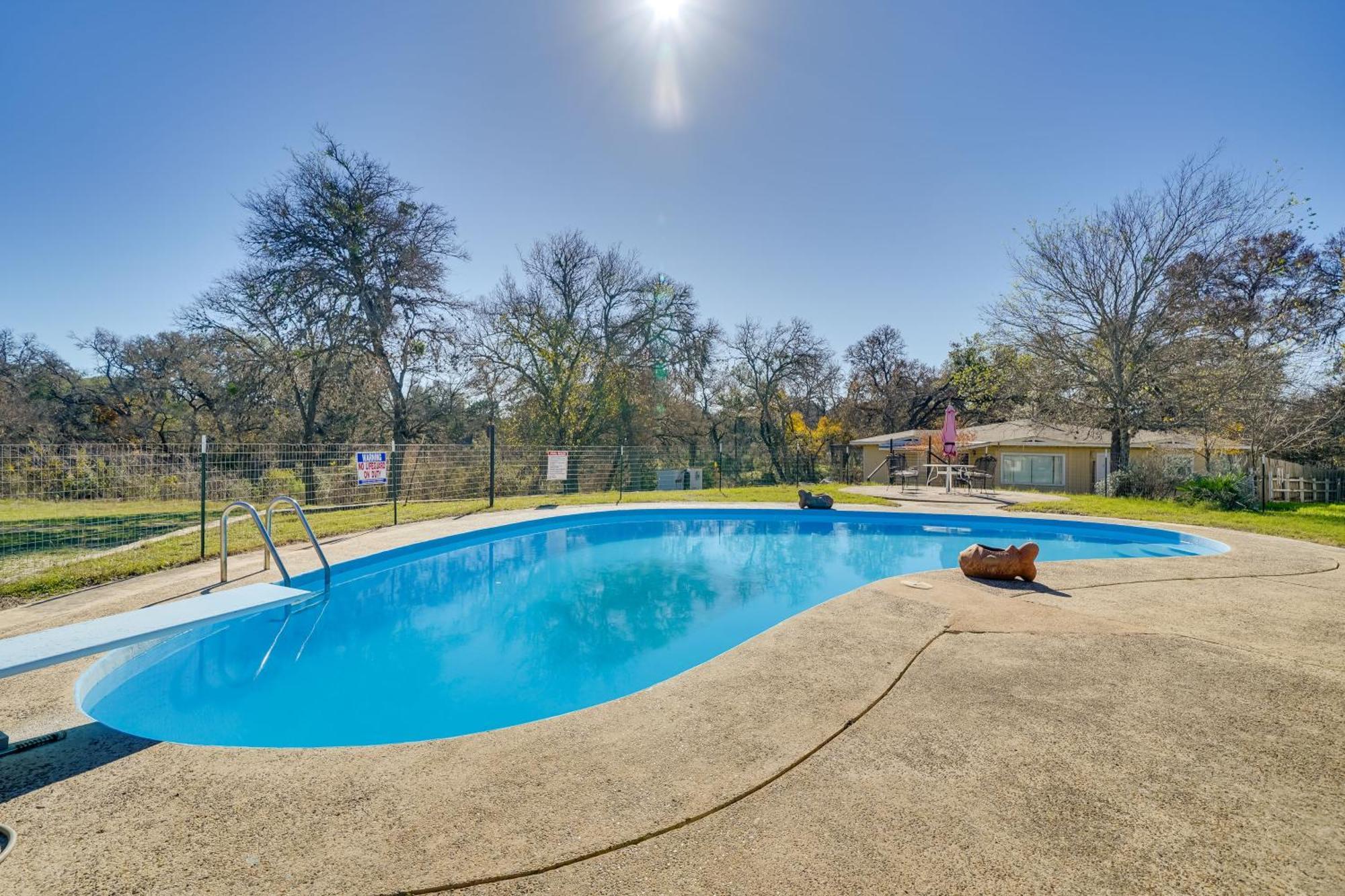 Cozy Bandera Cottage With Medina River Access! Bagian luar foto