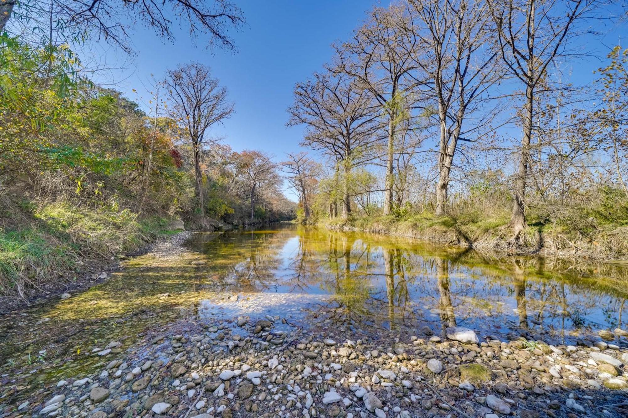 Cozy Bandera Cottage With Medina River Access! Bagian luar foto